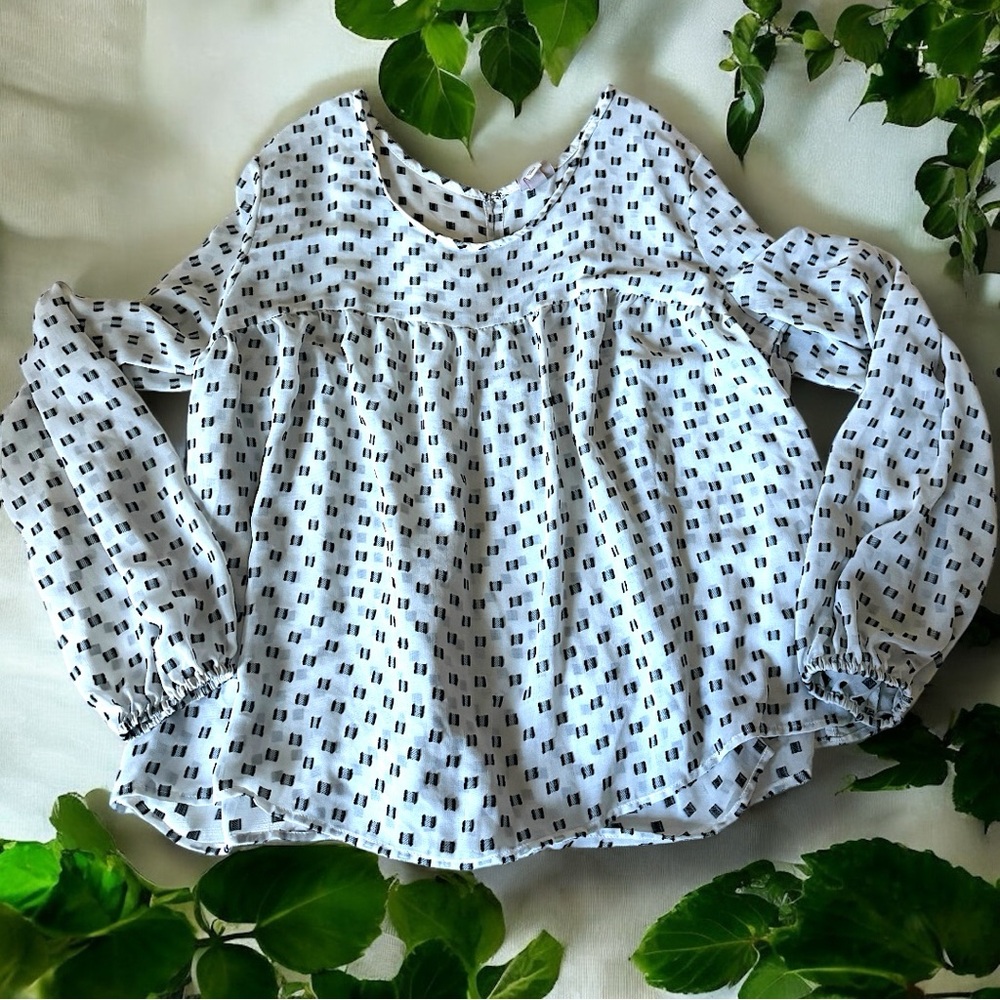 Blouse dressy white black merona business women